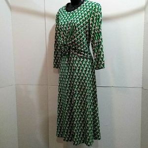 Donna Morgan 12 green midi longsleeve round neck